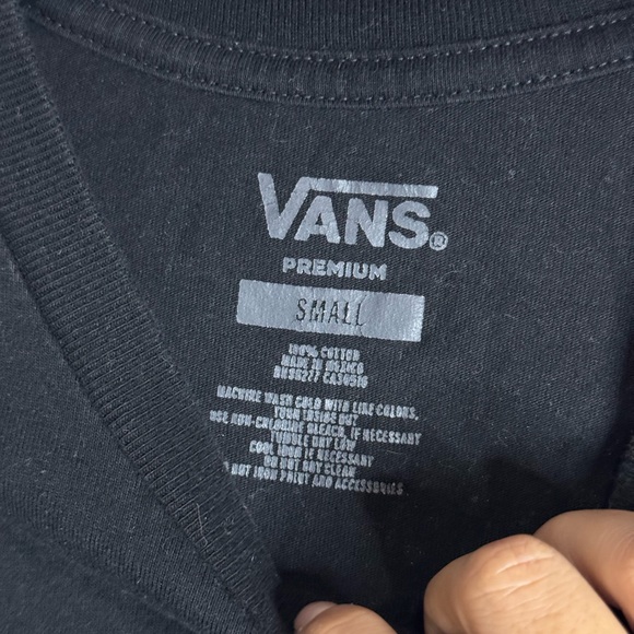 VANS PREMIUM "Wild Flower Tee" MEN'S BLACK MULTI-COLOR T-SHIRT SMALL - Picture 3 of 4